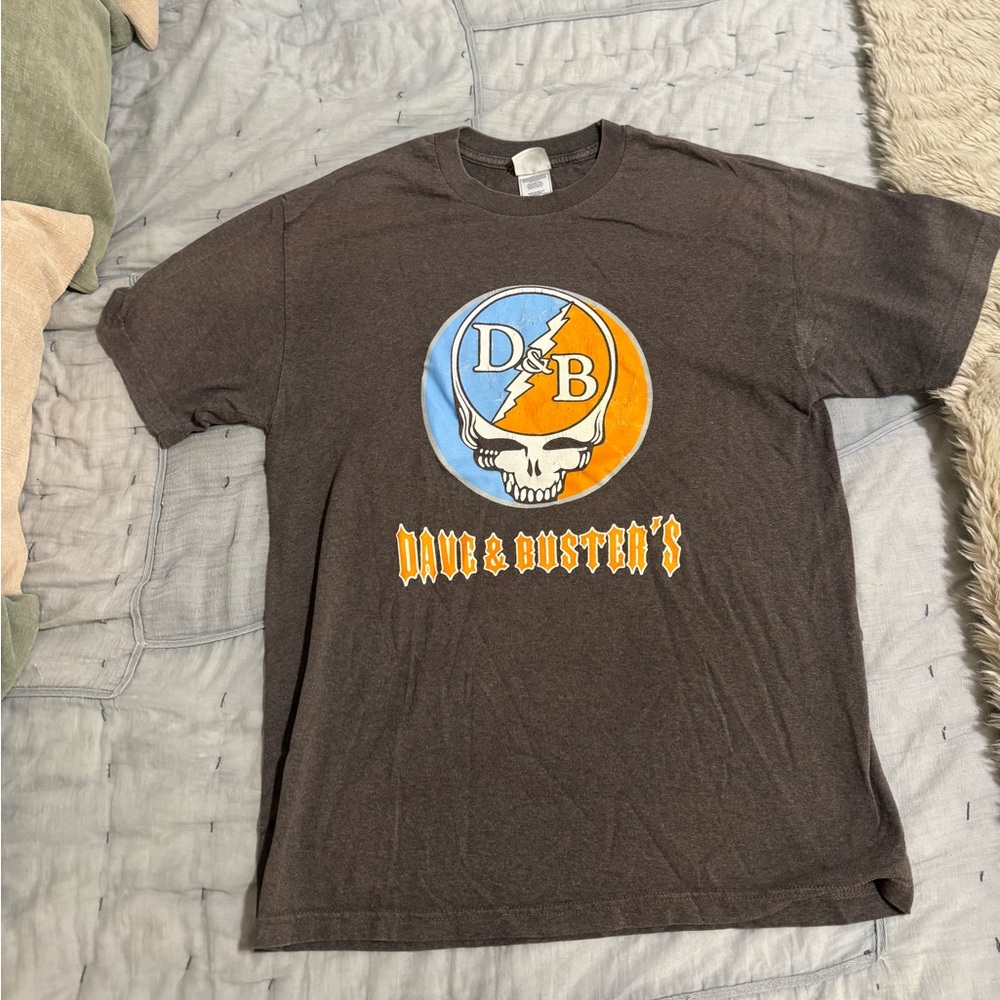 Grateful Dead Dave & Buster's cotton t-shirt with a unique (size large)